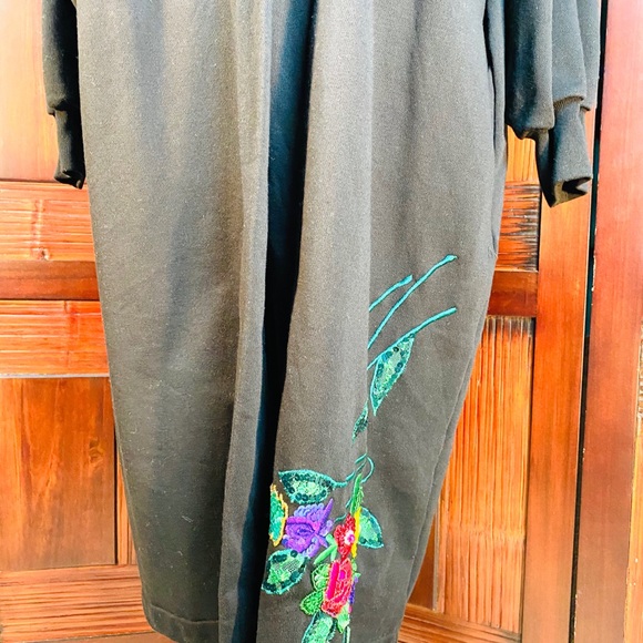 Vintage 1980’s Shell Kepler Lacy Afternoon Duster - Picture 4 of 10